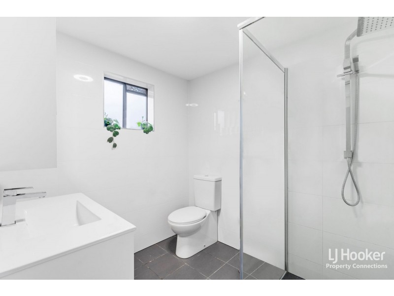 5 Sheaves Road, Kallangur QLD 4503