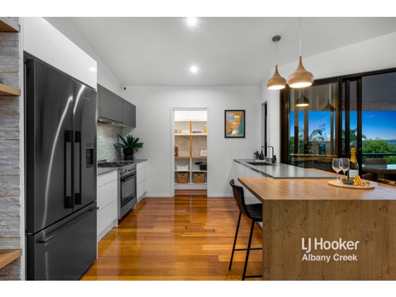 2 Corso Street, Eatons Hill QLD 4037