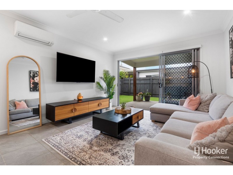 9 Creekside Terrace, Albany Creek QLD 4035