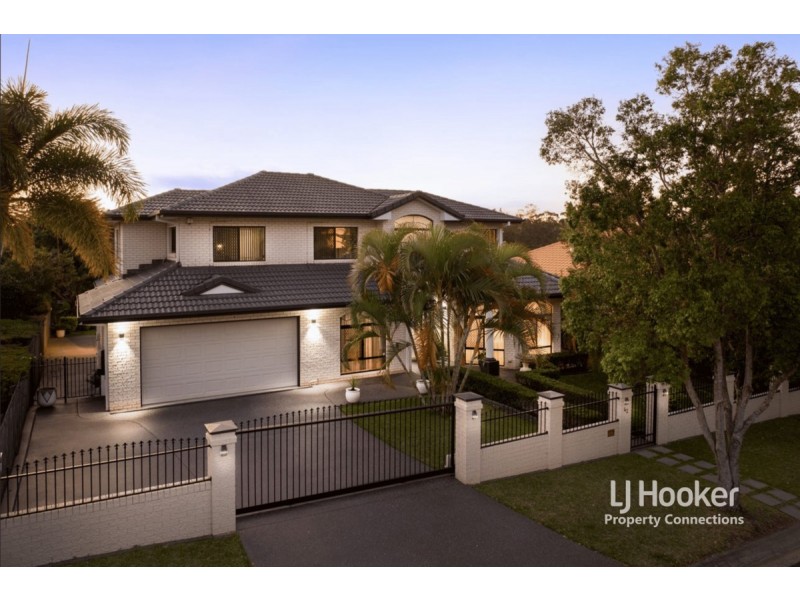 42 Voyager Circuit, Bridgeman Downs QLD 4035