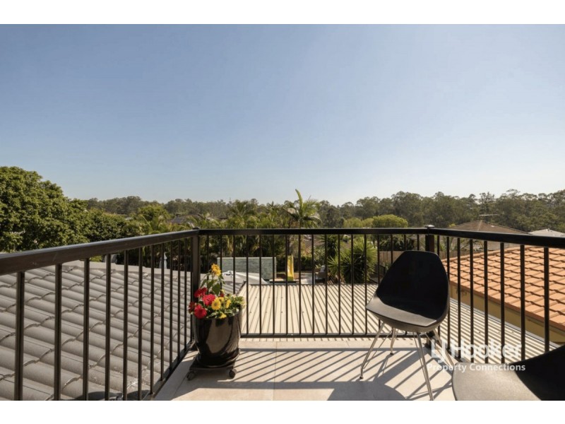 42 Voyager Circuit, Bridgeman Downs QLD 4035