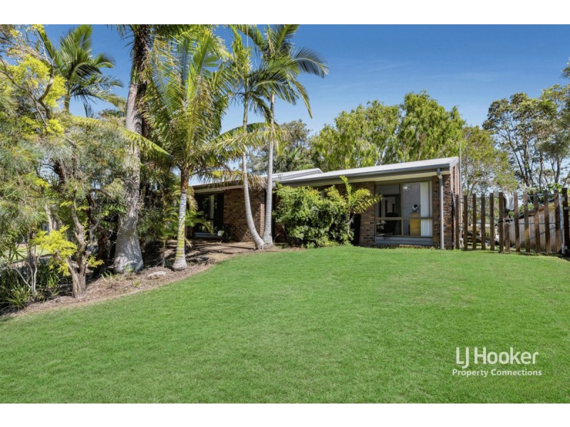 9 Flamingo Drive, Albany Creek QLD 4035