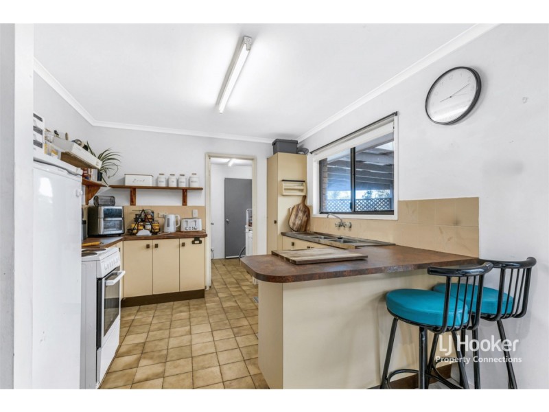 9 Flamingo Drive, Albany Creek QLD 4035