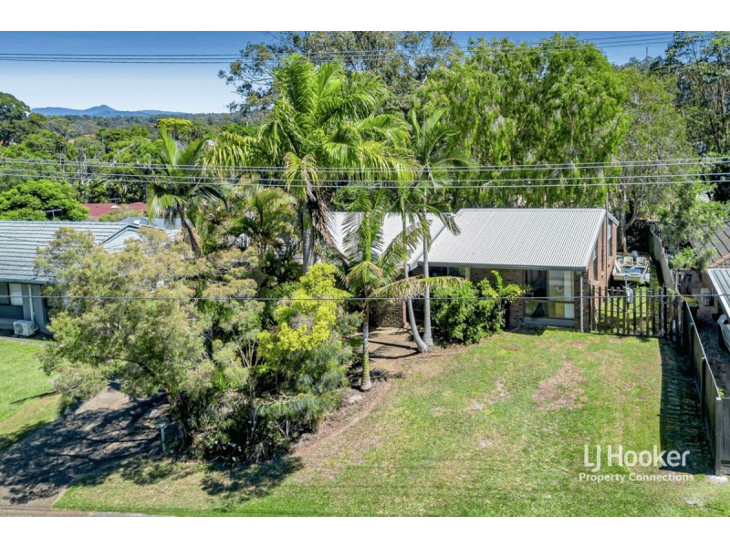 9 Flamingo Drive, Albany Creek QLD 4035