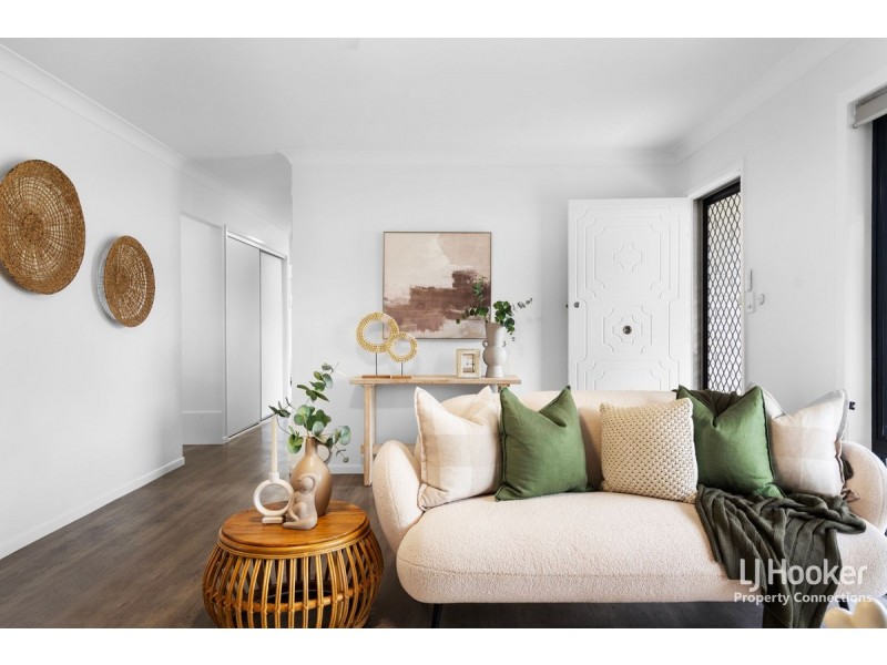 9 Leitchs Road South, Albany Creek QLD 4035