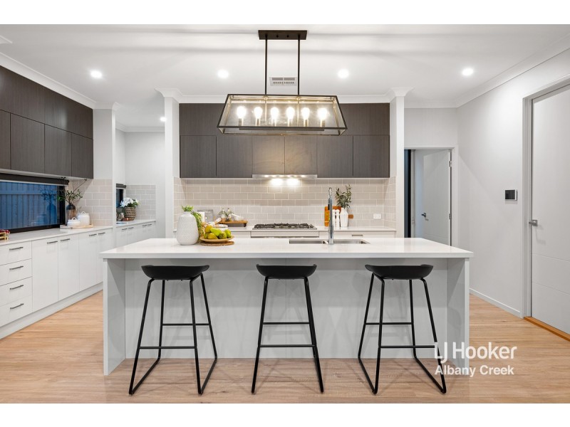 37 Paperbark Street, Bridgeman Downs QLD 4035