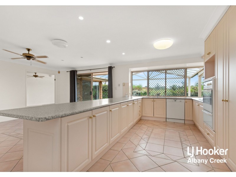 16 Janna Court, Eatons Hill QLD 4037