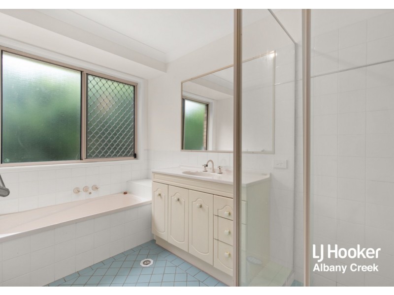 16 Janna Court, Eatons Hill QLD 4037