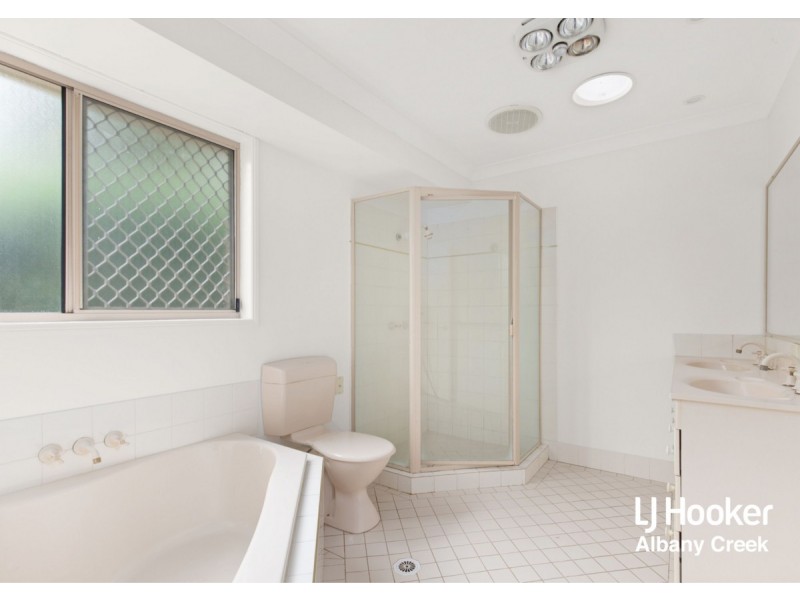 16 Janna Court, Eatons Hill QLD 4037