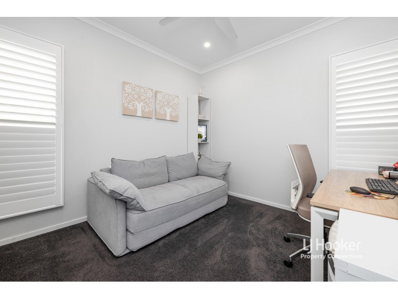 26 Desertrose Crescent, Bridgeman Downs QLD 4035