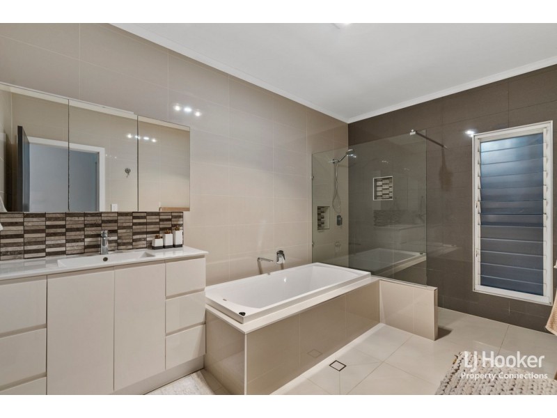 14 Raven Court, Warner QLD 4500