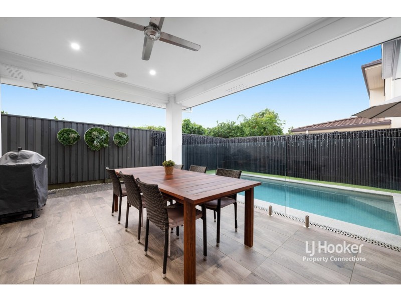 5 Sovereign Place, Bridgeman Downs QLD 4035