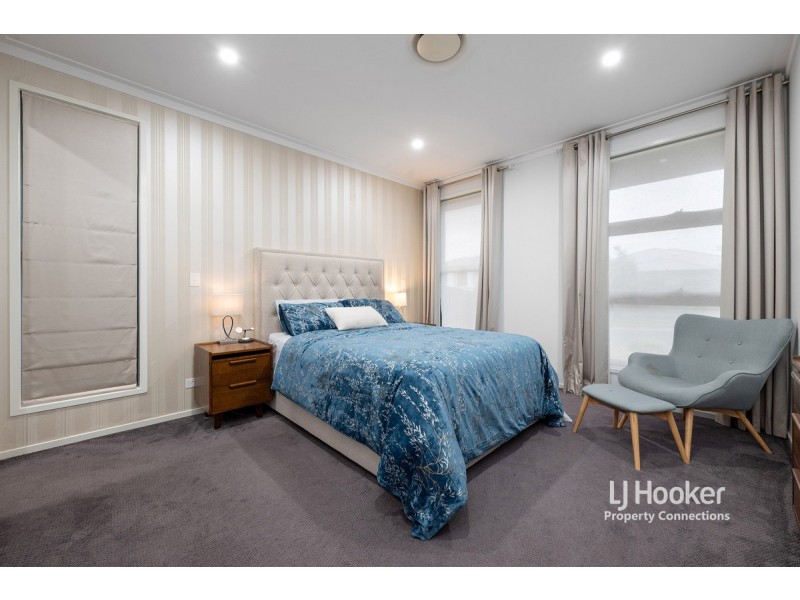 5 Sovereign Place, Bridgeman Downs QLD 4035