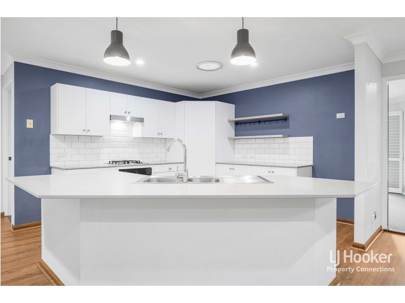 9 Phoenix Court, Eatons Hill QLD 4037