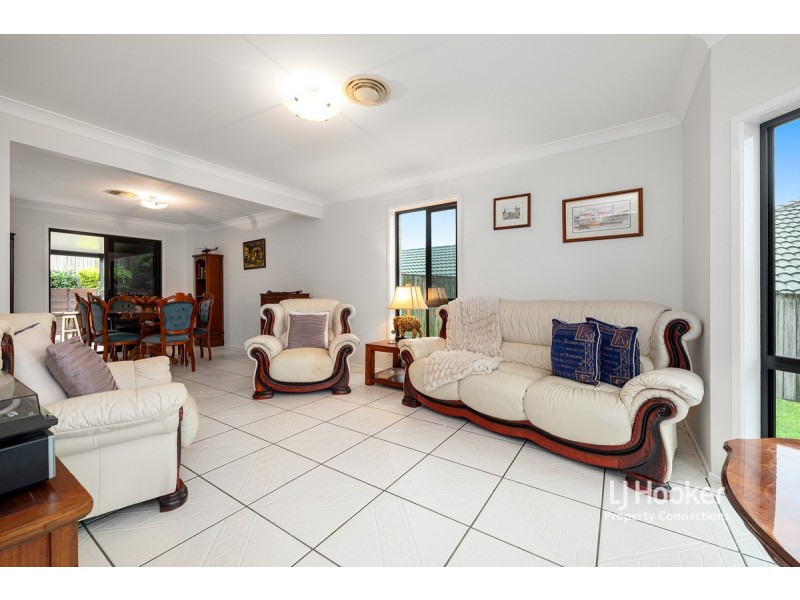 153 Saraband Drive, Eatons Hill QLD 4037