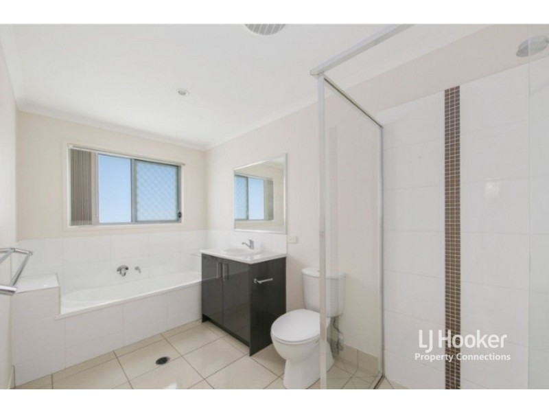 24 Kidston Crescent, Warner QLD 4500
