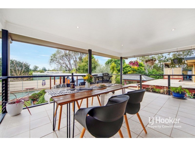 6 Willow Street, Albany Creek QLD 4035