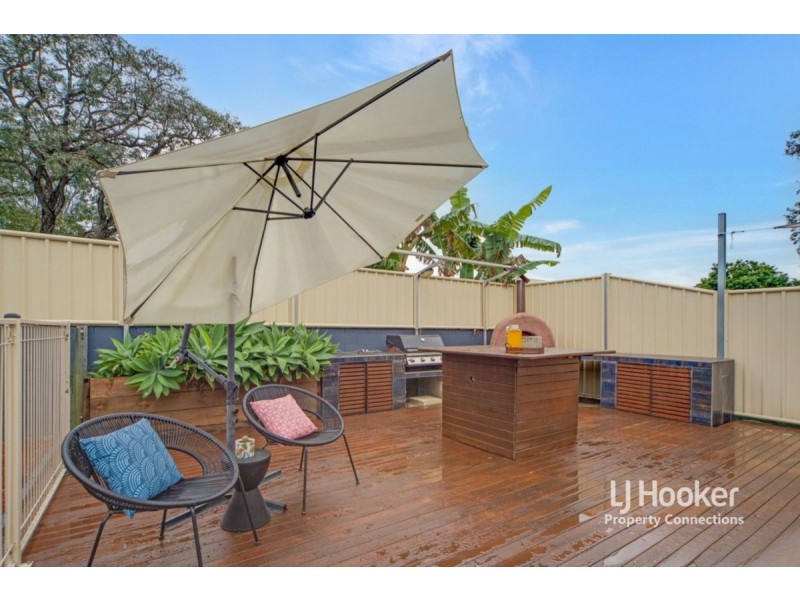 6 Willow Street, Albany Creek QLD 4035