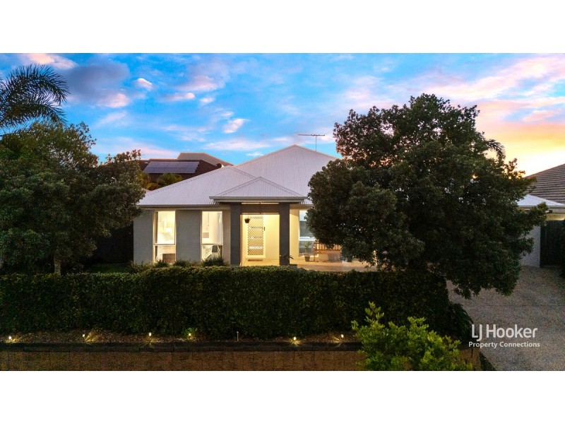 16 Barambah Circuit, Warner QLD 4500