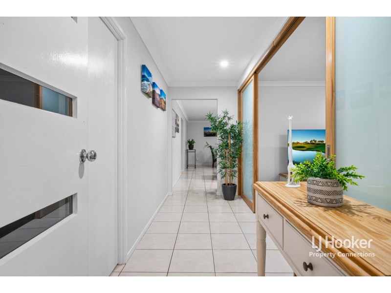 16 Barambah Circuit, Warner QLD 4500