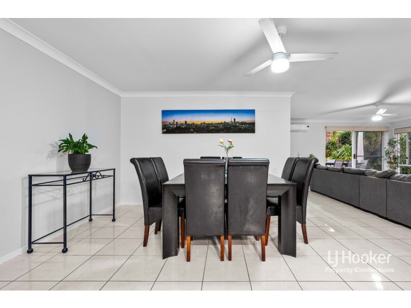16 Barambah Circuit, Warner QLD 4500