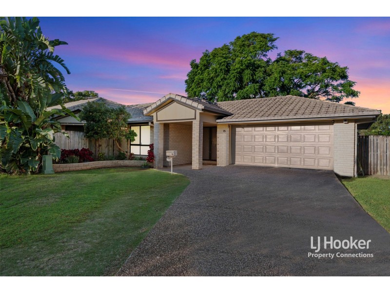 15 North Aston Court, Bray Park QLD 4500
