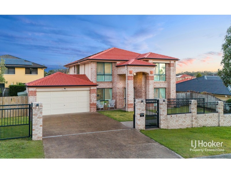 8 Darien Street, Bridgeman Downs QLD 4035