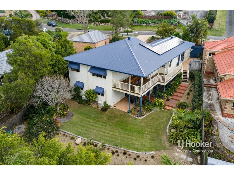 25 Silkyoak Way, Albany Creek QLD 4035