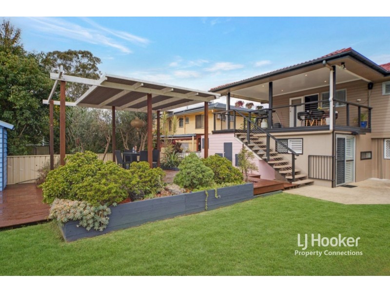 6 Willow Street, Albany Creek QLD 4035