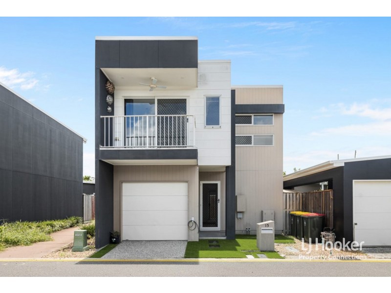 15 Robbins Lane, Fitzgibbon QLD 4018