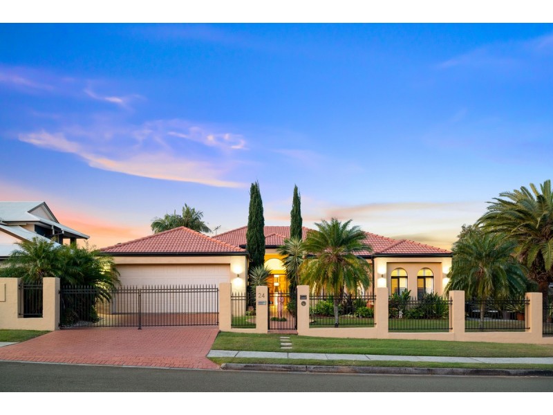 24 Lancewood Drive, Albany Creek QLD 4035