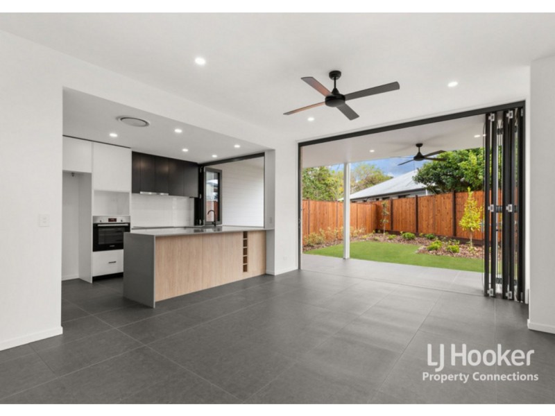 37/79 Leitchs Road South, Albany Creek QLD 4035