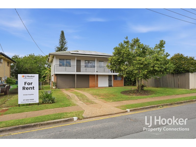 4 Kensington Way, Strathpine QLD 4500