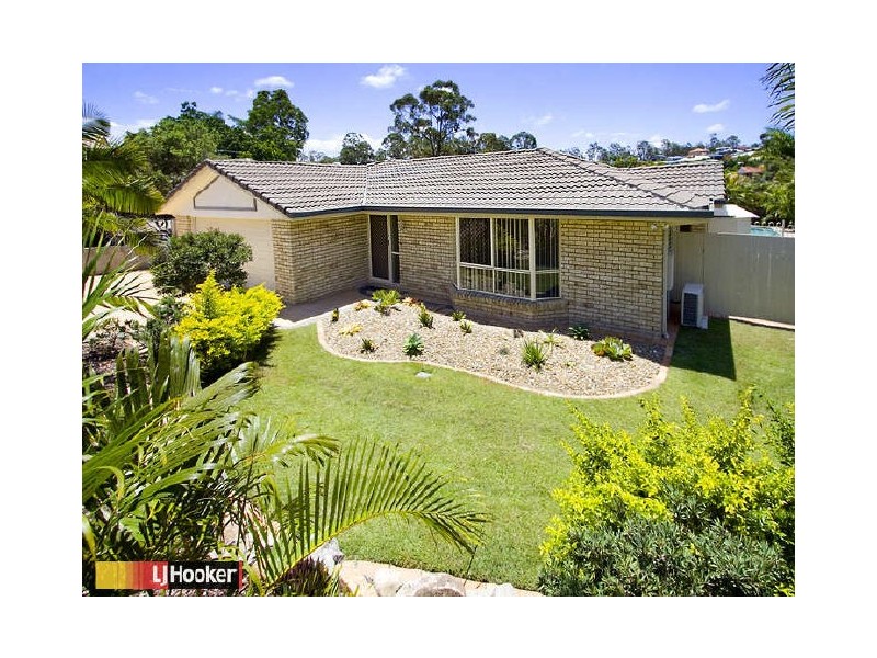 42 Marina Court, Eatons Hill QLD 4037