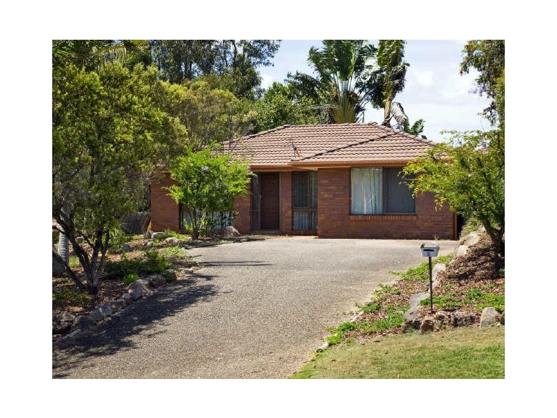 5 Cathy Court, Albany Creek QLD 4035