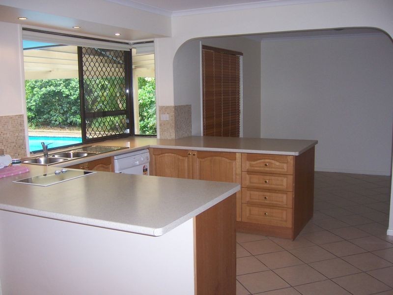 3 Paddy Road, Eatons Hill QLD 4037
