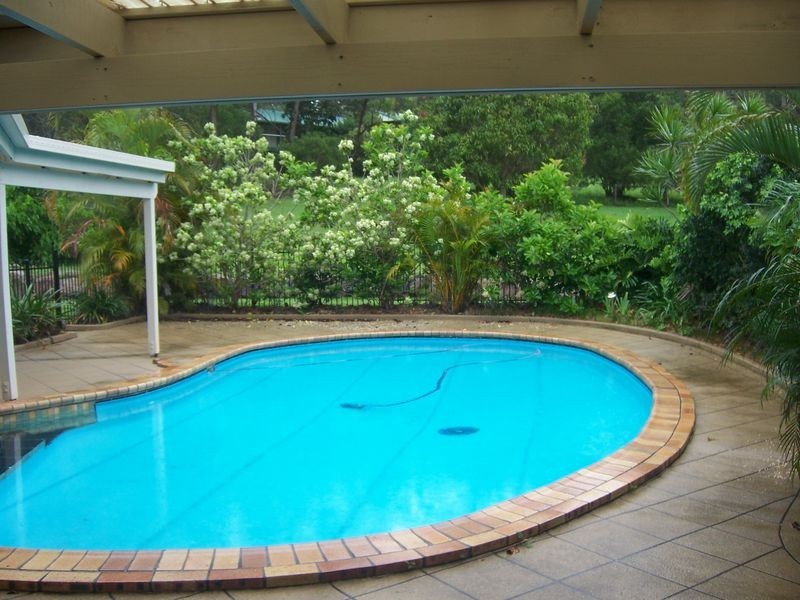 3 Paddy Road, Eatons Hill QLD 4037