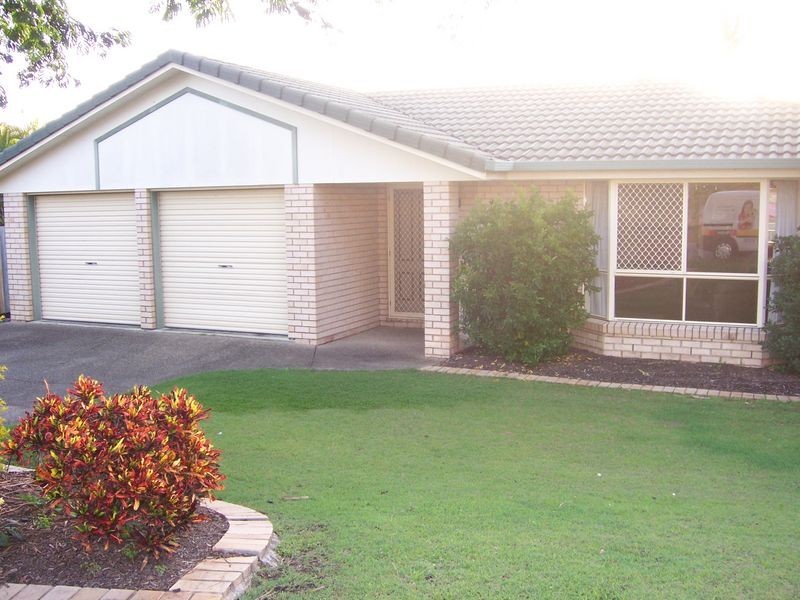 36 Silvereye Crescent, Albany Creek QLD 4035