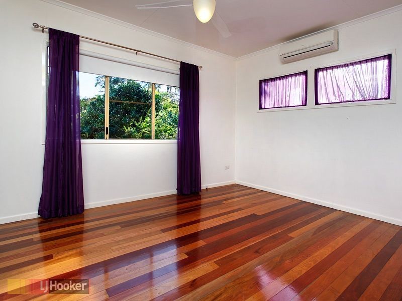 24 Boona Street, Petrie QLD 4502