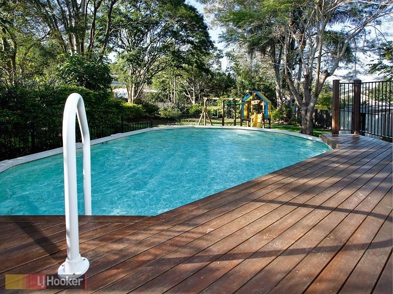 24 Boona Street, Petrie QLD 4502