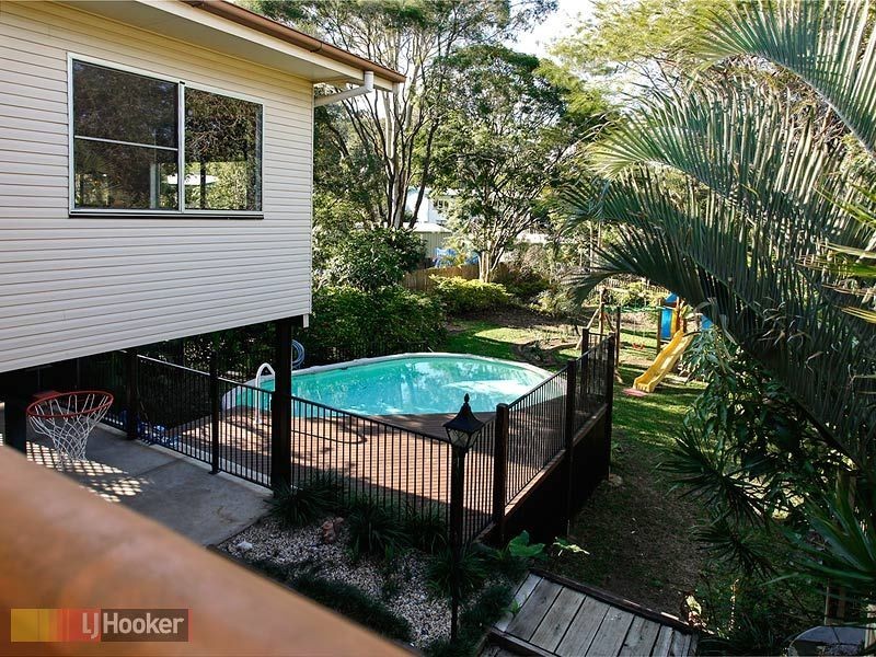 24 Boona Street, Petrie QLD 4502