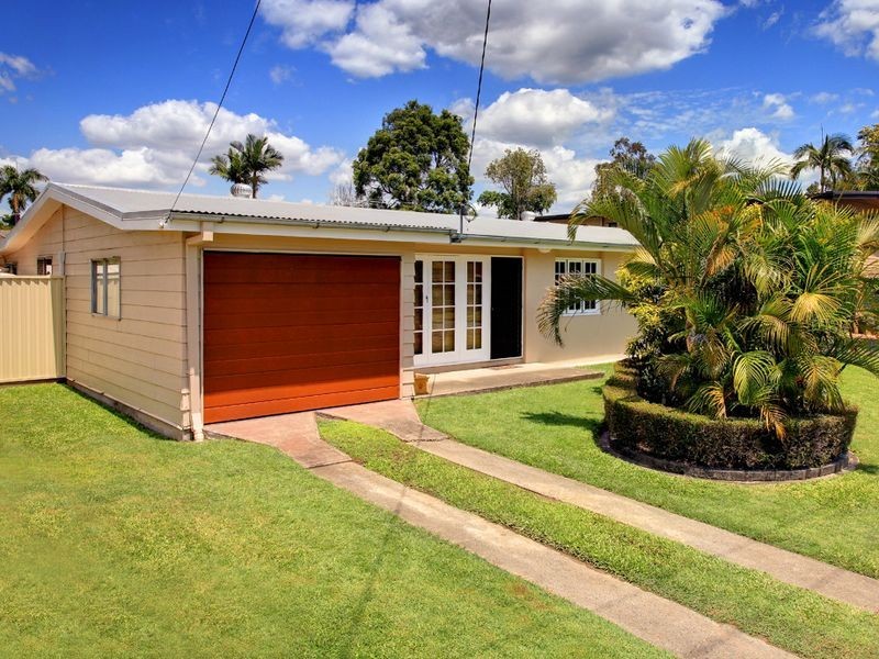 6 Caradon Street, Albany Creek QLD 4035