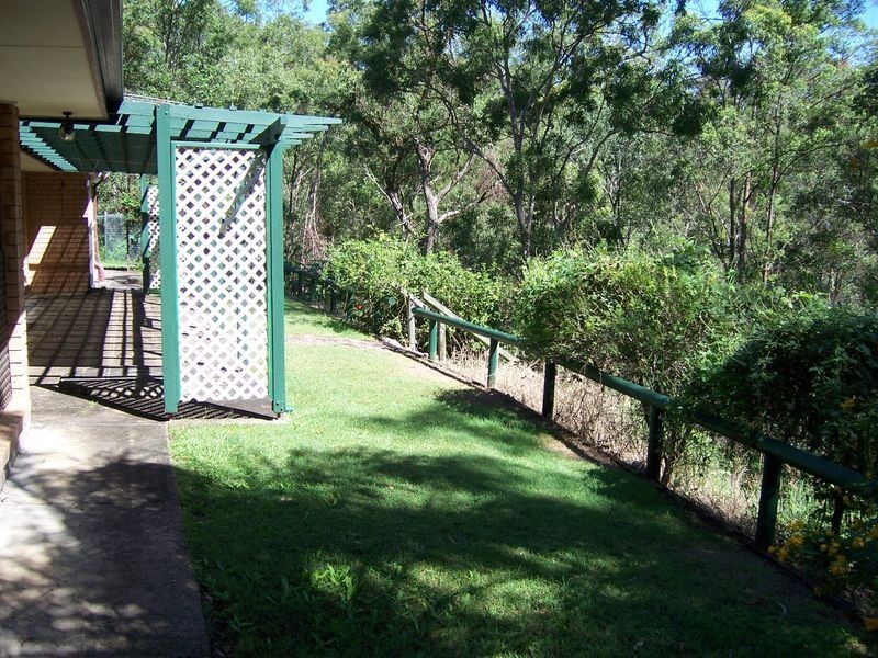 5 Somers Street, Cashmere QLD 4500