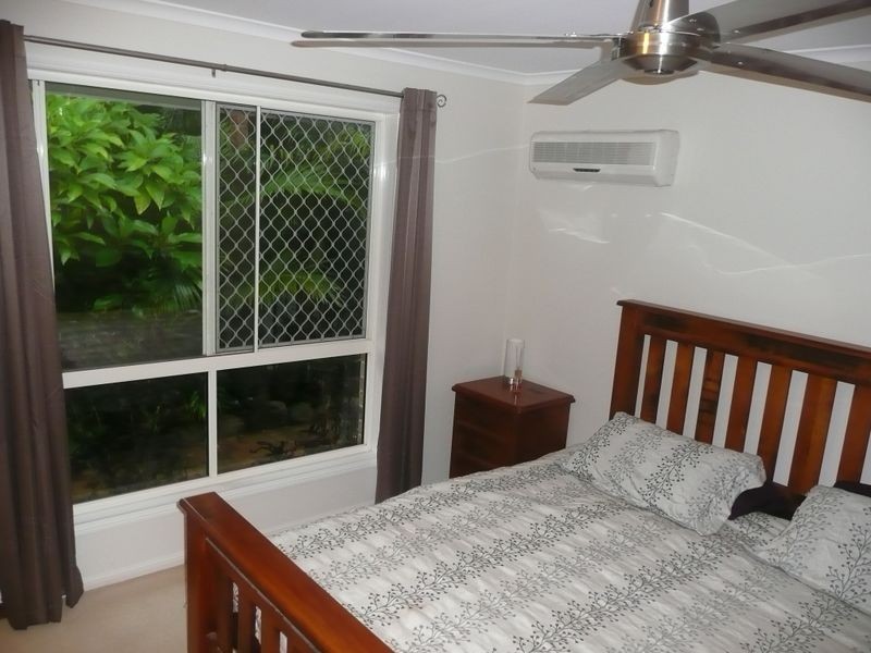 17 Saraband Drive, Eatons Hill QLD 4037