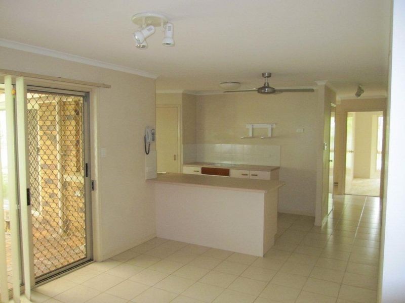 11 Elwood Court, Eatons Hill QLD 4037