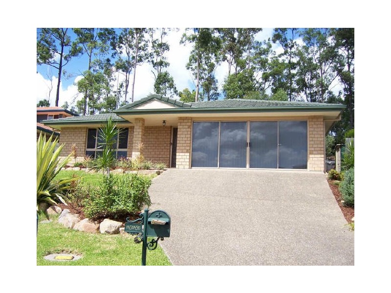 9 Bassino Court, Eatons Hill QLD 4037