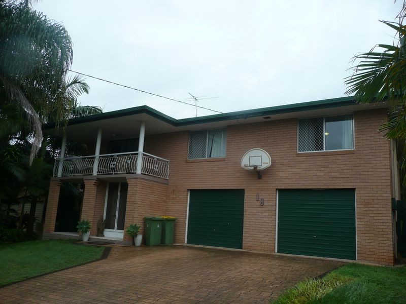 18 Avon Crescent, Albany Creek QLD 4035
