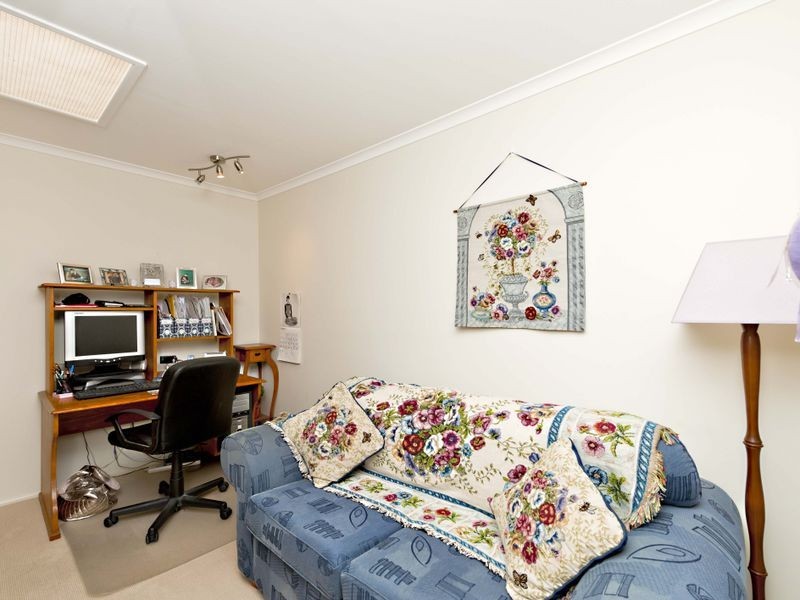 45 Folkstone Avenue, Albany Creek QLD 4035