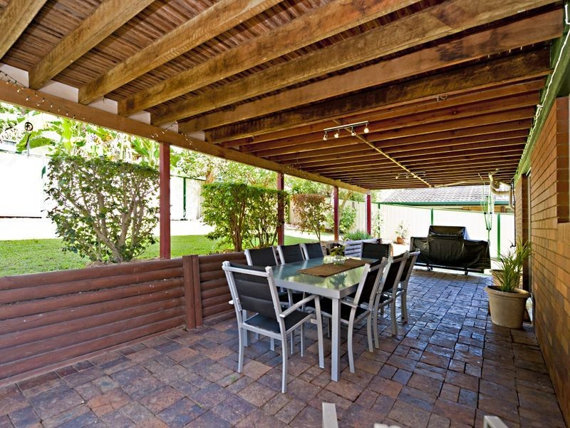 45 Folkstone Avenue, Albany Creek QLD 4035