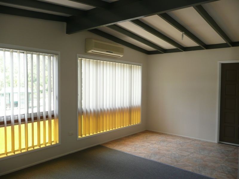 34 Kurwongbah Drive, Petrie QLD 4502